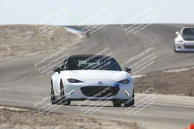 media/Oct-18-2025-Speed Ventures (Sat) [[8b3b7cf525]]/Yellow/Session 2 (Phil Hill)/